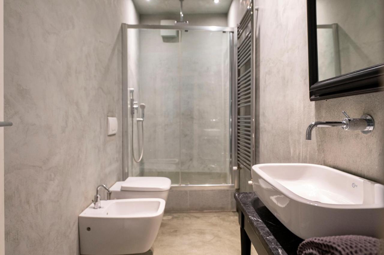 Boutique With Private And Garden Oasis