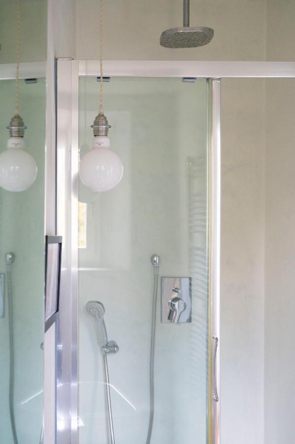 Apartment Boutique With Private And Garden Oasis Florence