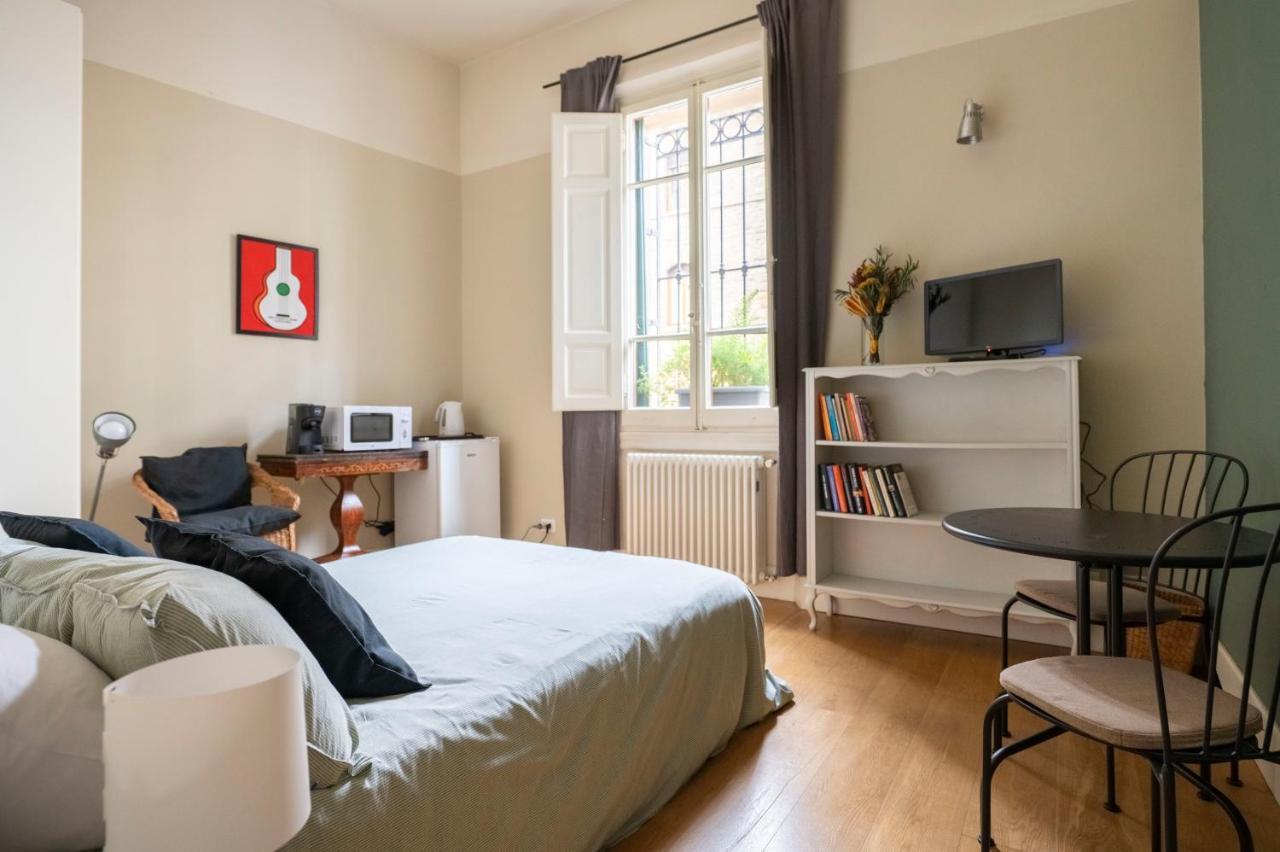 Boutique With Private And Garden Oasis * Florence