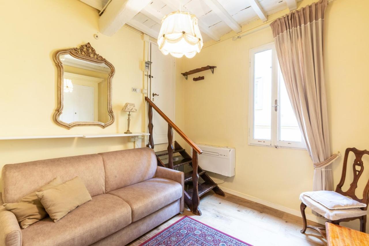 La Casa Di Poldina - Santo Spirito Sweet Apartment Florence