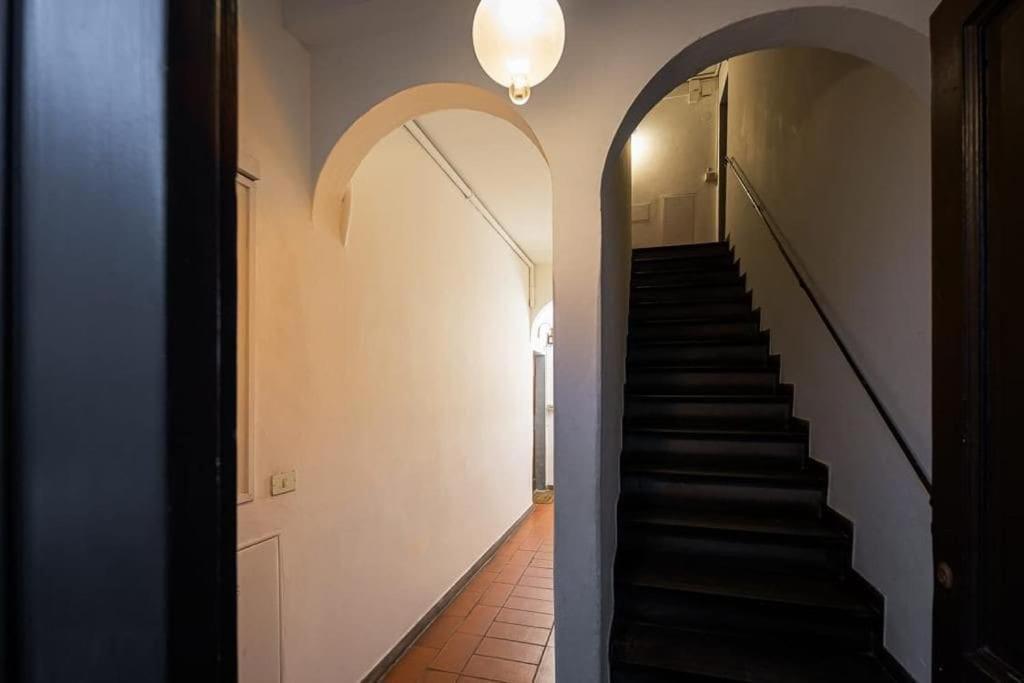 Santa Rosa - Oltrarno Apartment *