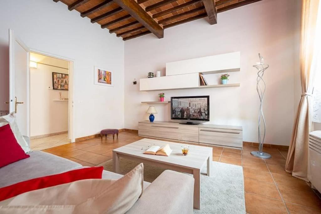 Santa Rosa - Oltrarno