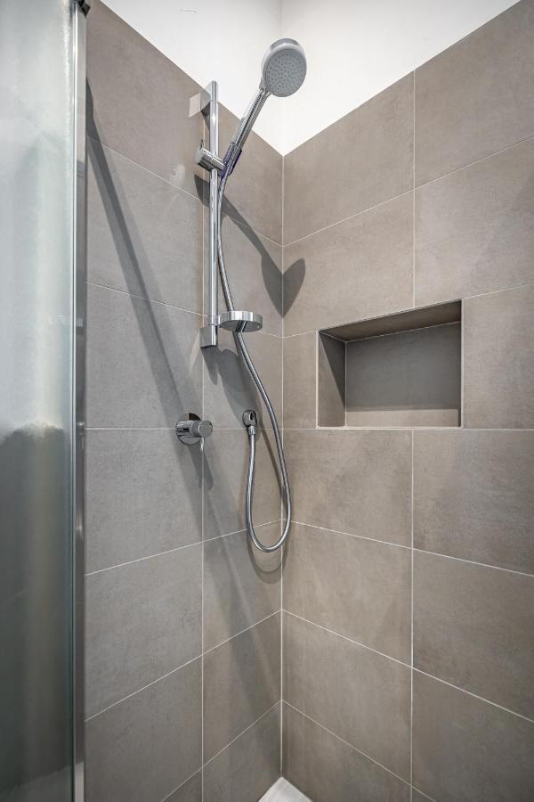 Apartment Yid Comfortable With Lift Florence