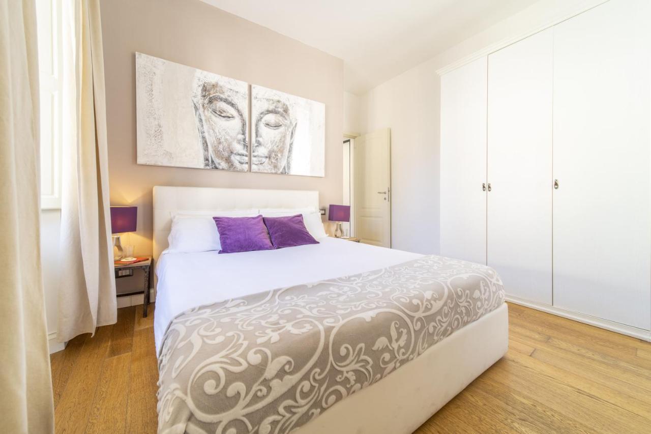 Bright Santa Croce Apartment Florence