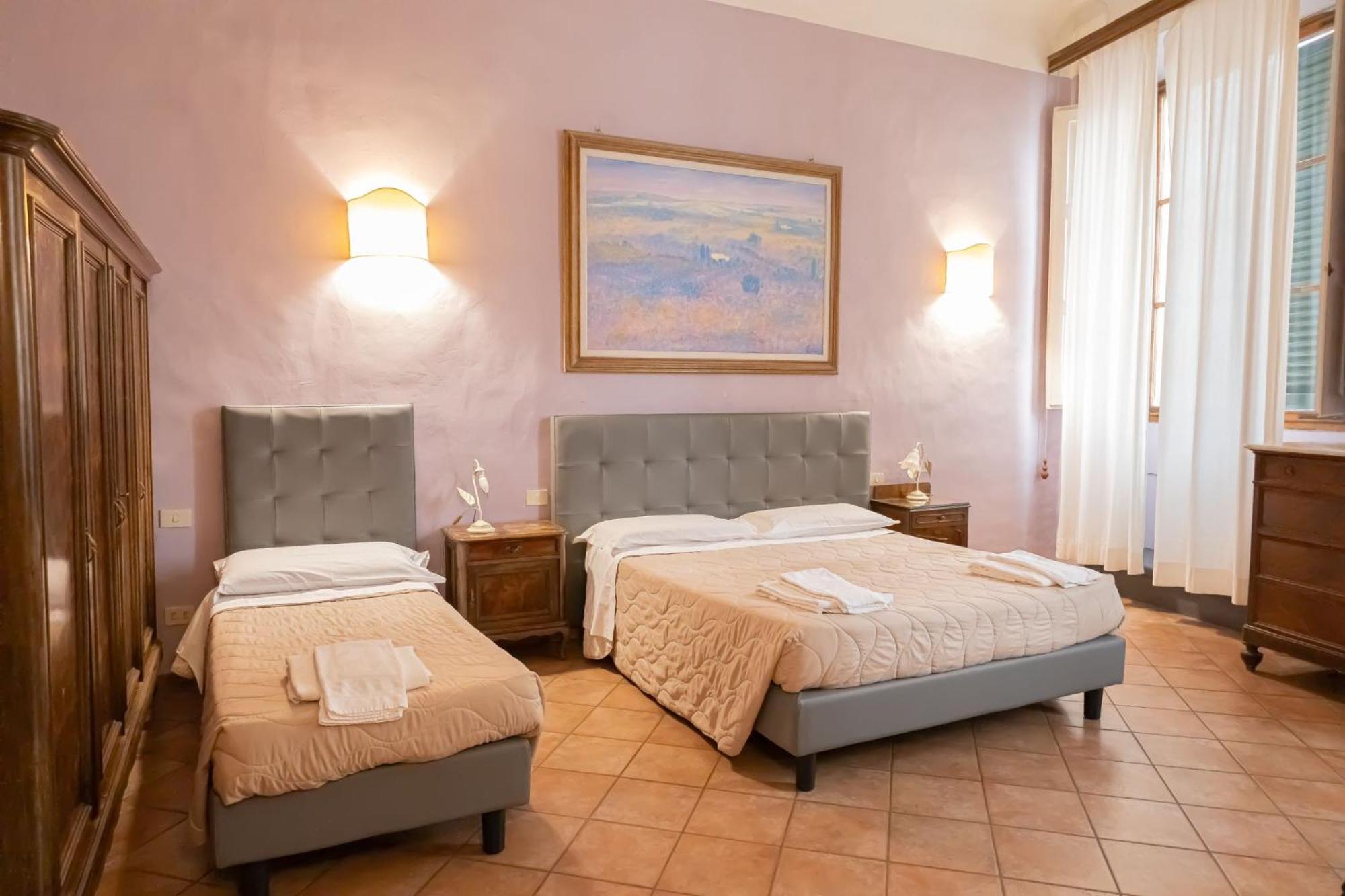 Hostel Emerald Palace Florence