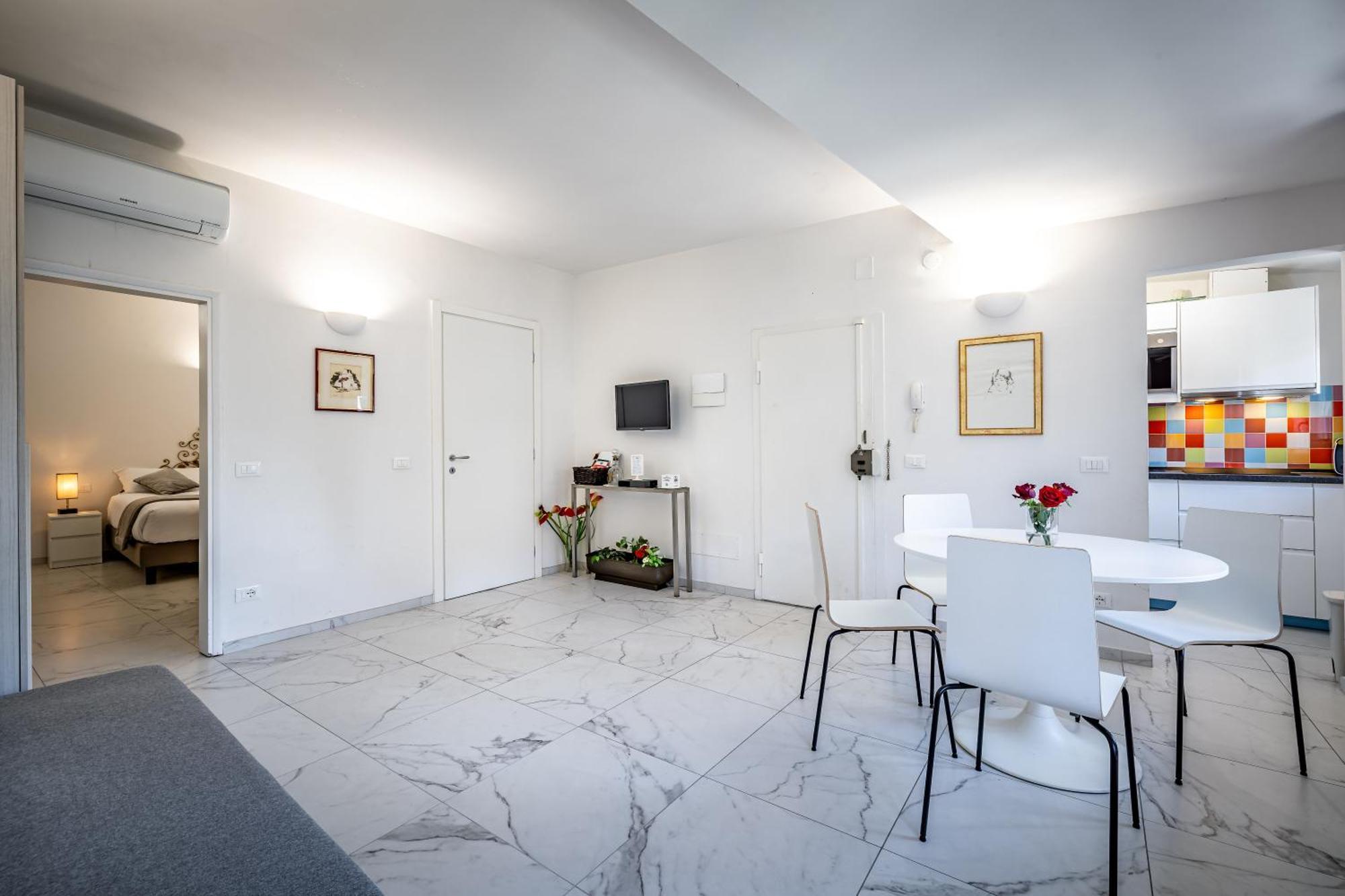 Apartment Yd The Windows On Santa Maria Novella