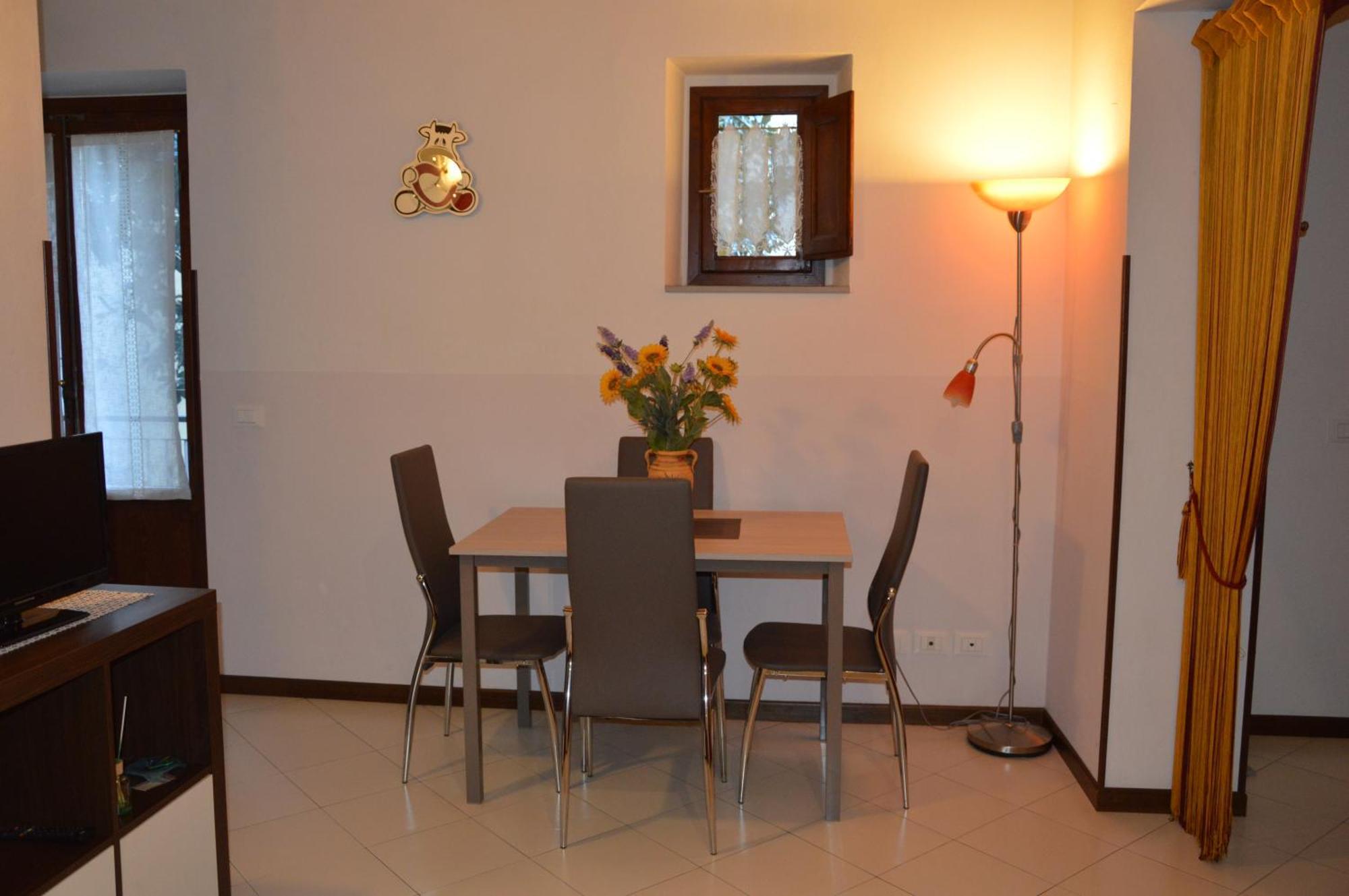 Magnolia - Large And Comfortable Flat Apartment