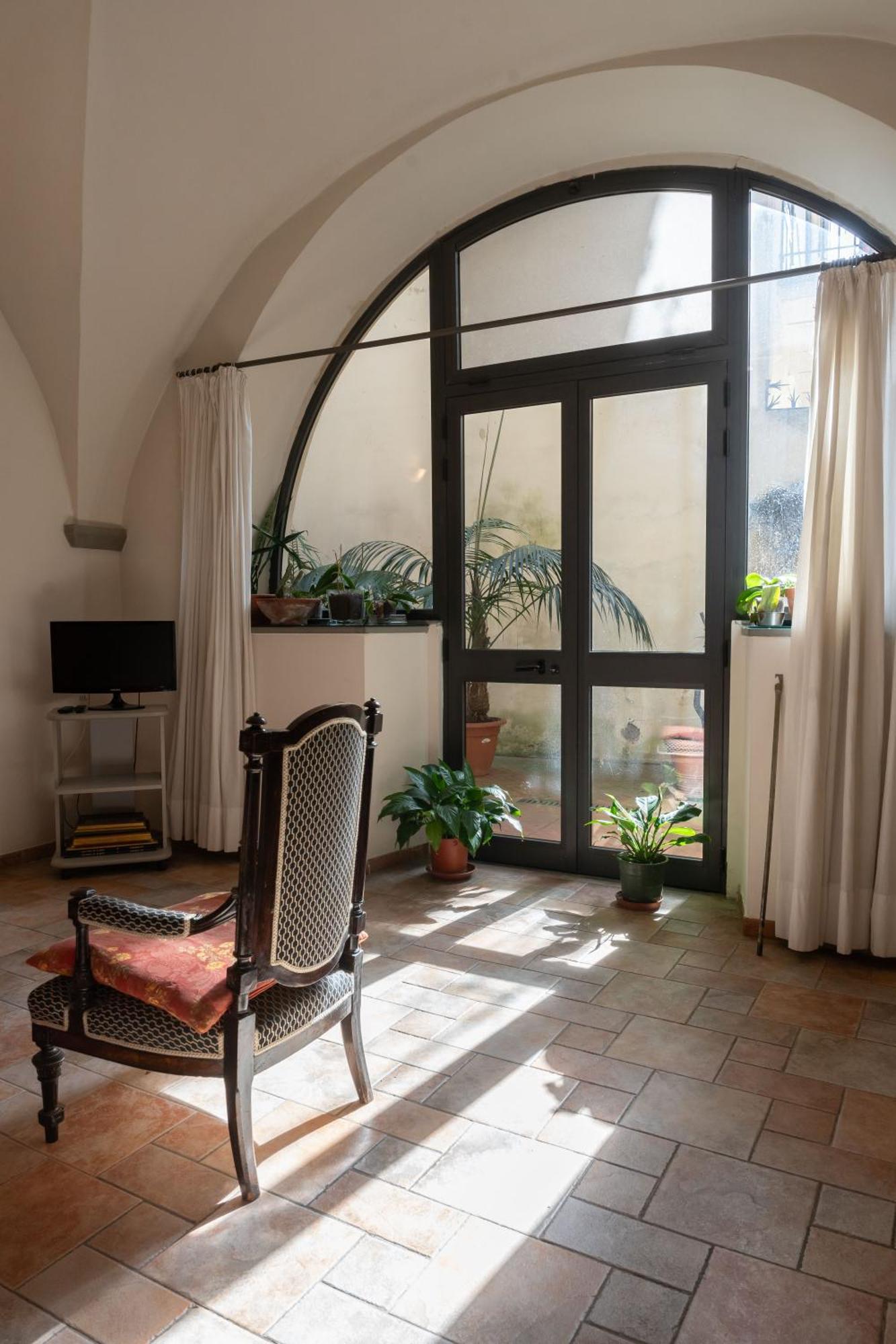 Characteristic In The Center Of * Florence