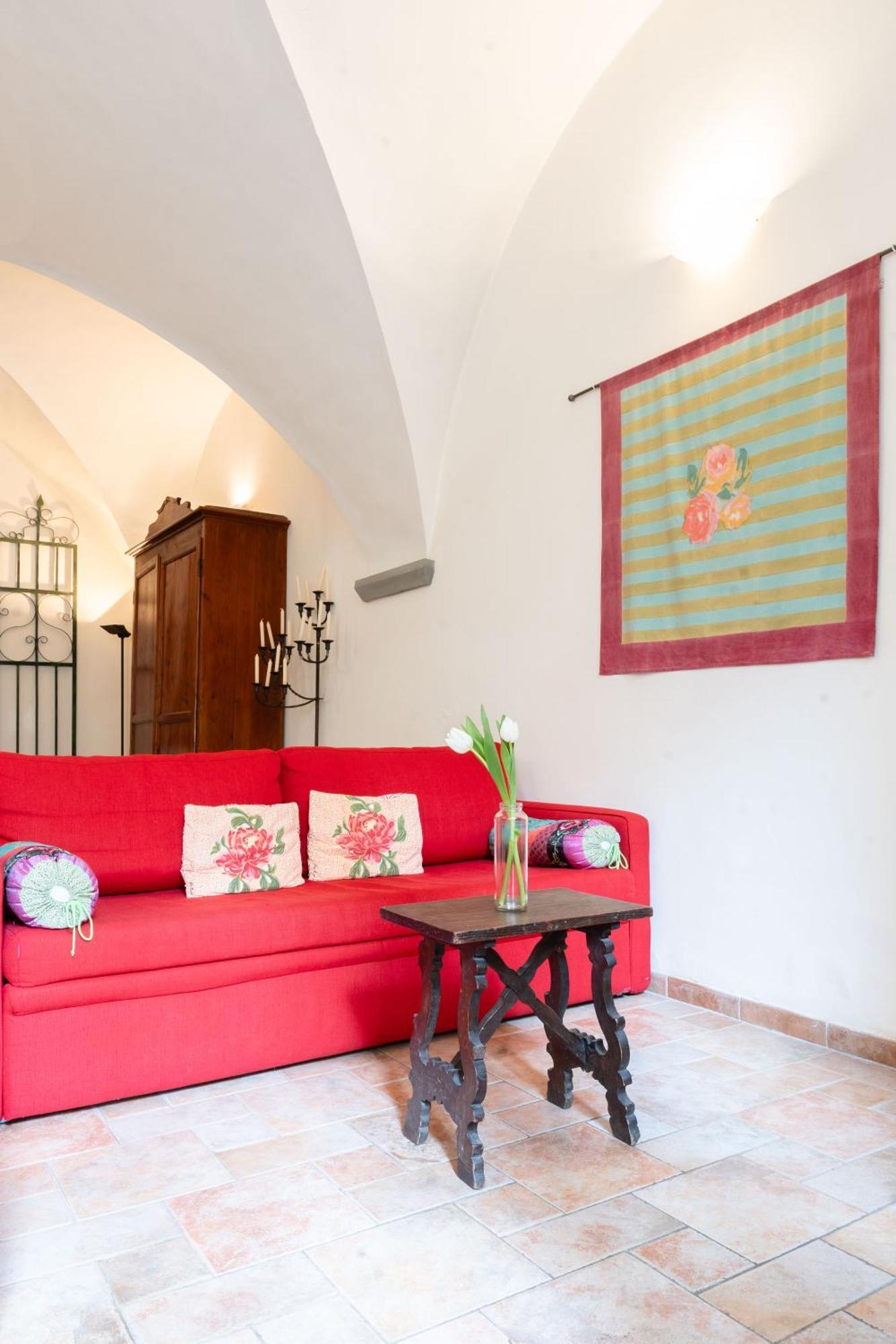 Characteristic In The Center Of Apartment Florence
