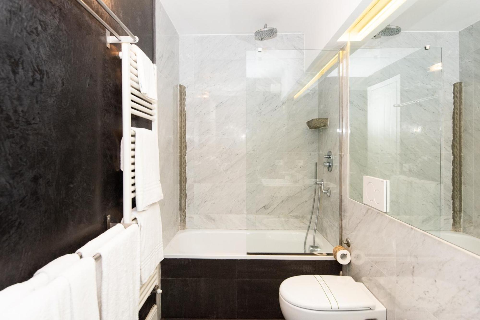 Lucrezia By Prestige * Florence