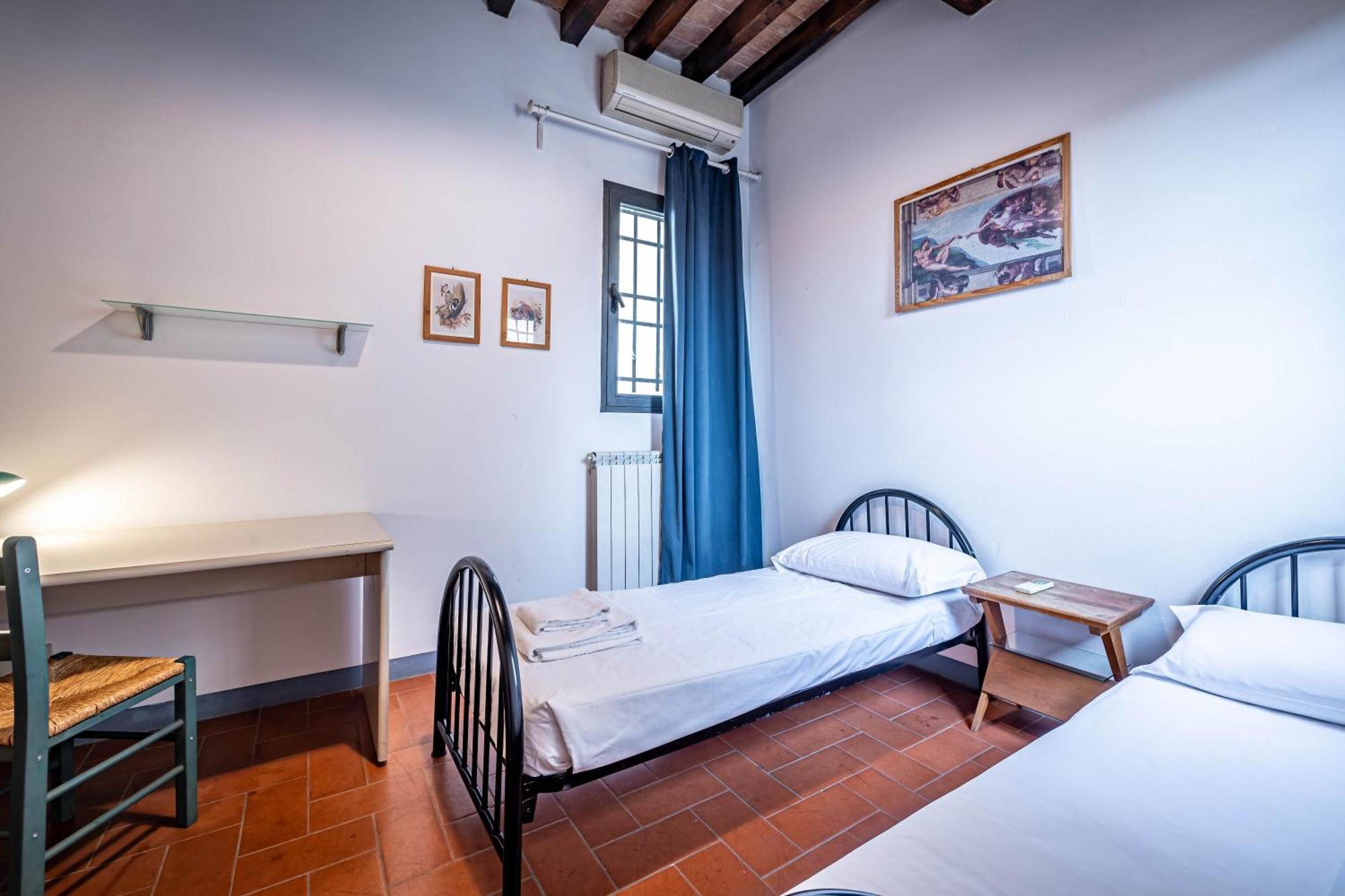 Roommo Oltrarno Apartment