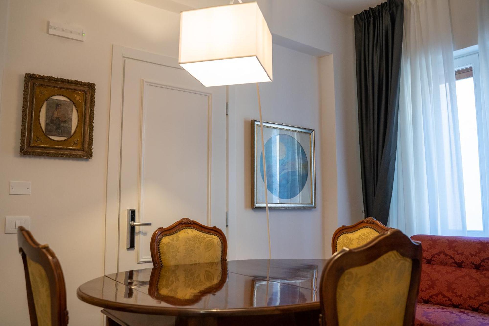 Bed & Breakfast Residenza Degli Speziali Florence