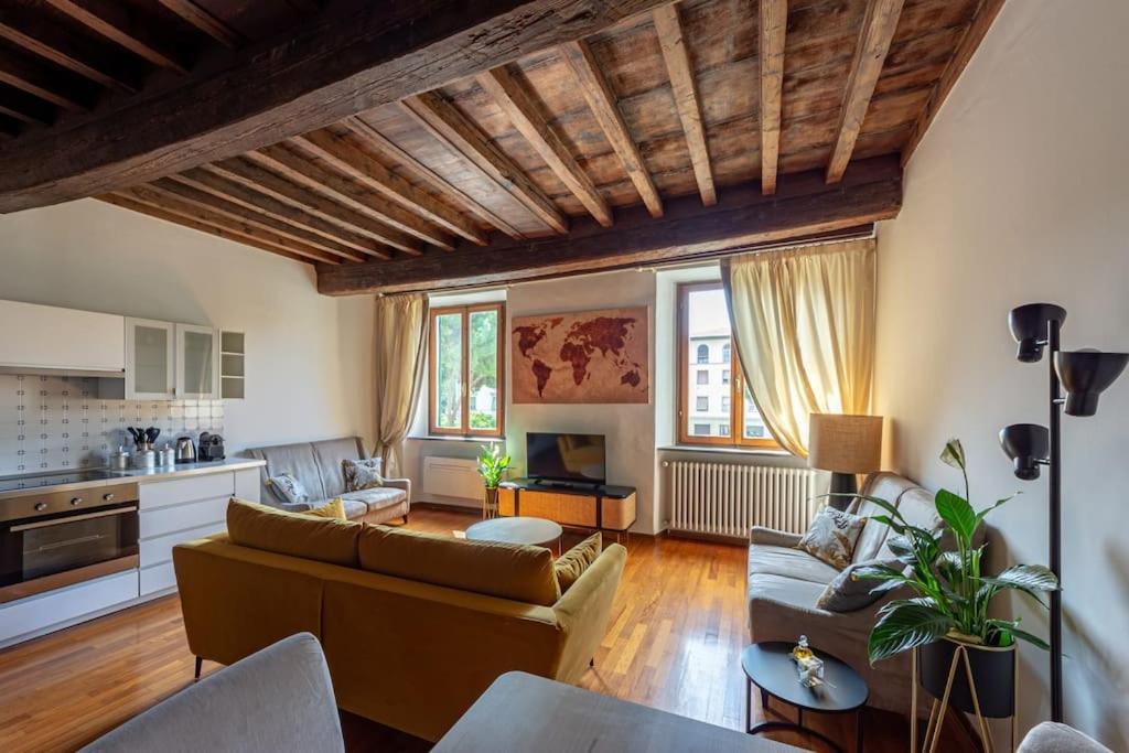 Ciompi Square-hosted By Sweetstay Apartment *