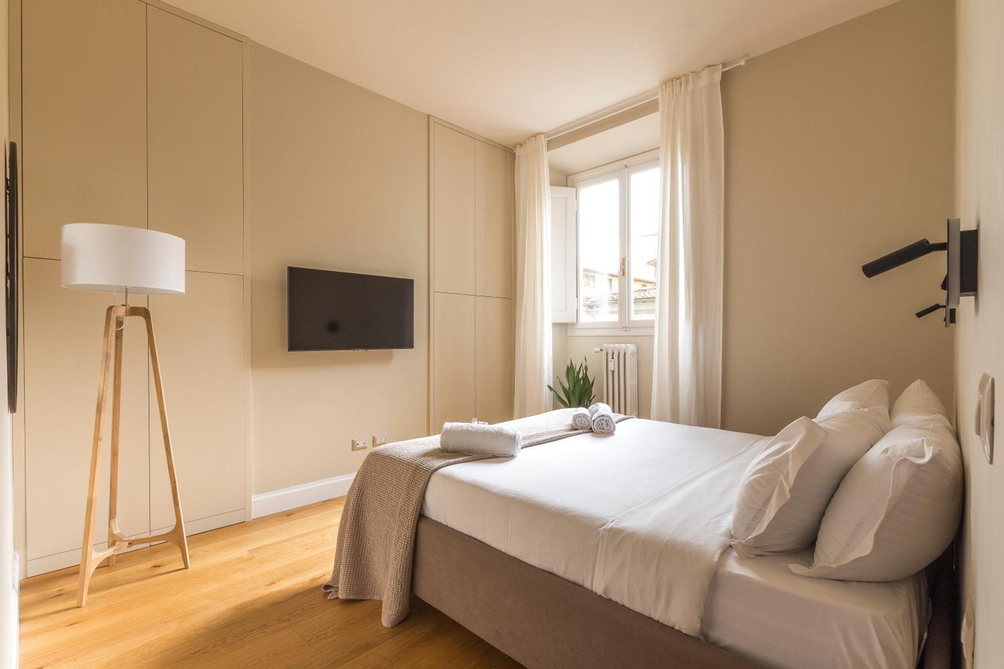 Lungarno Marvelous With Private Parking Florence