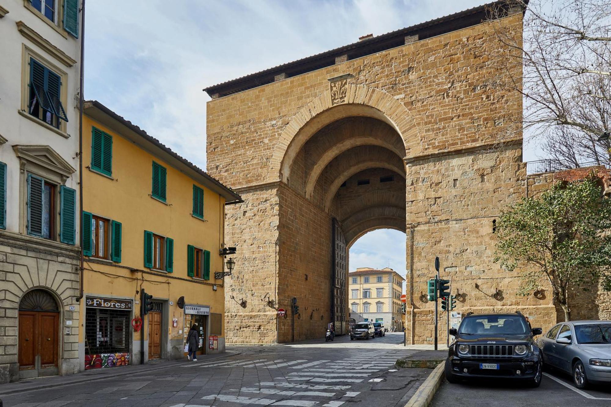 Lungarno Marvelous With Private Parking Apartment