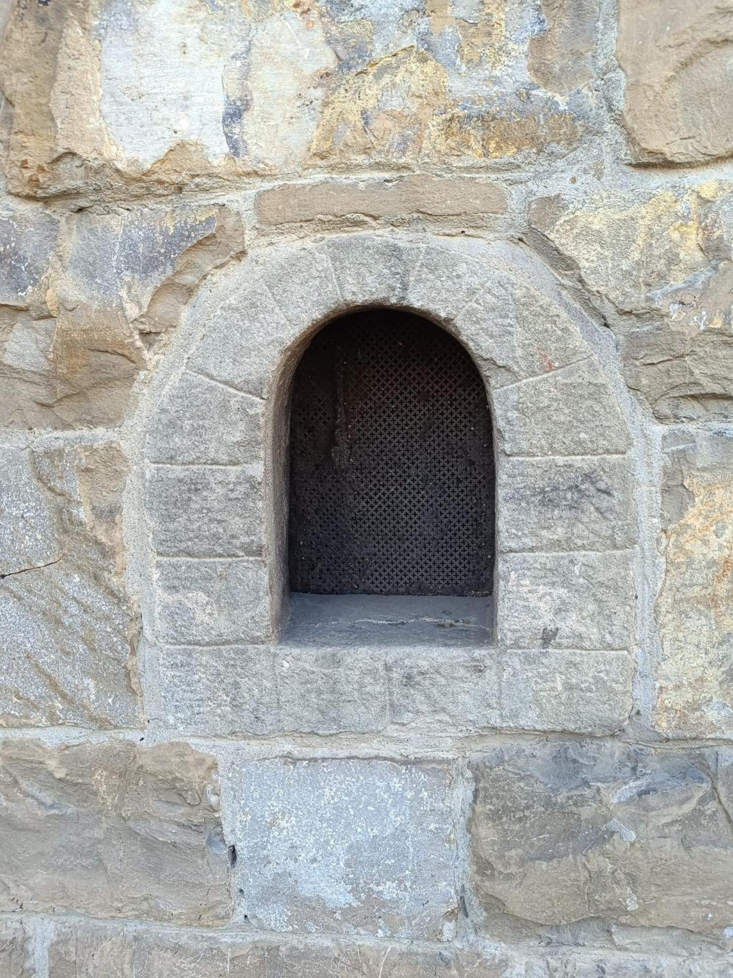 Castle 2 Bedrooms, 2 Bathrooms Apartment