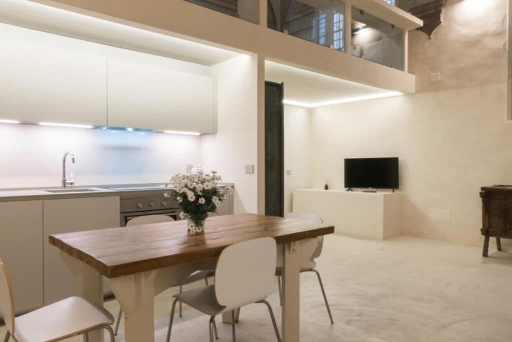 Apartment Keys Of Italy - Benci 20 Loft - Cherubini Luxurious Loft In Santa Croce
