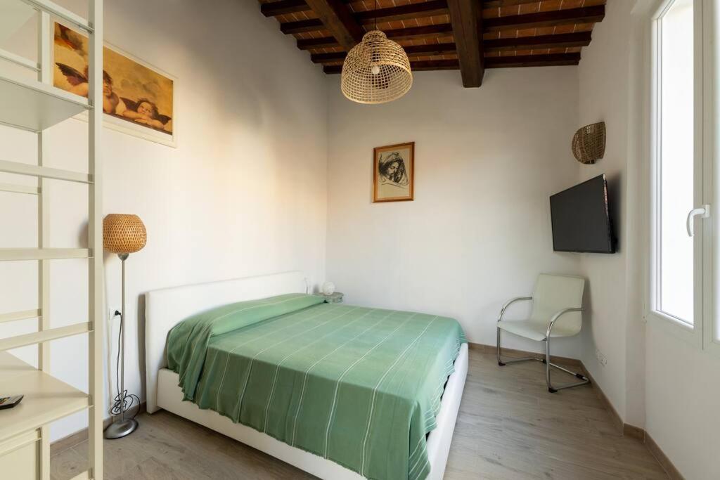 Appartamento Keys Of Italy - Maytreya - Albero 2 - Train Station Two Bedroom Flat 2nd Floor *