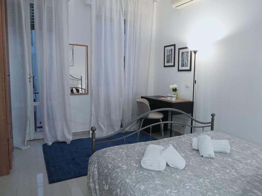 Nazionale B - Two Bedrooms Nearby Central Station Apartment Florence