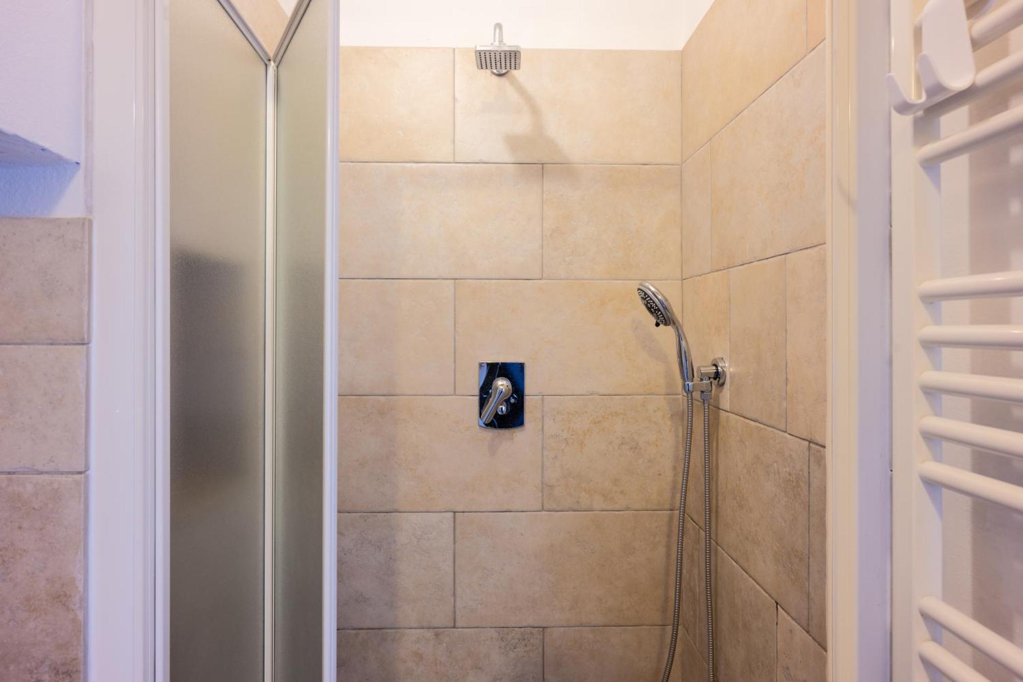Tipica Cozy House + Parking! * Florence