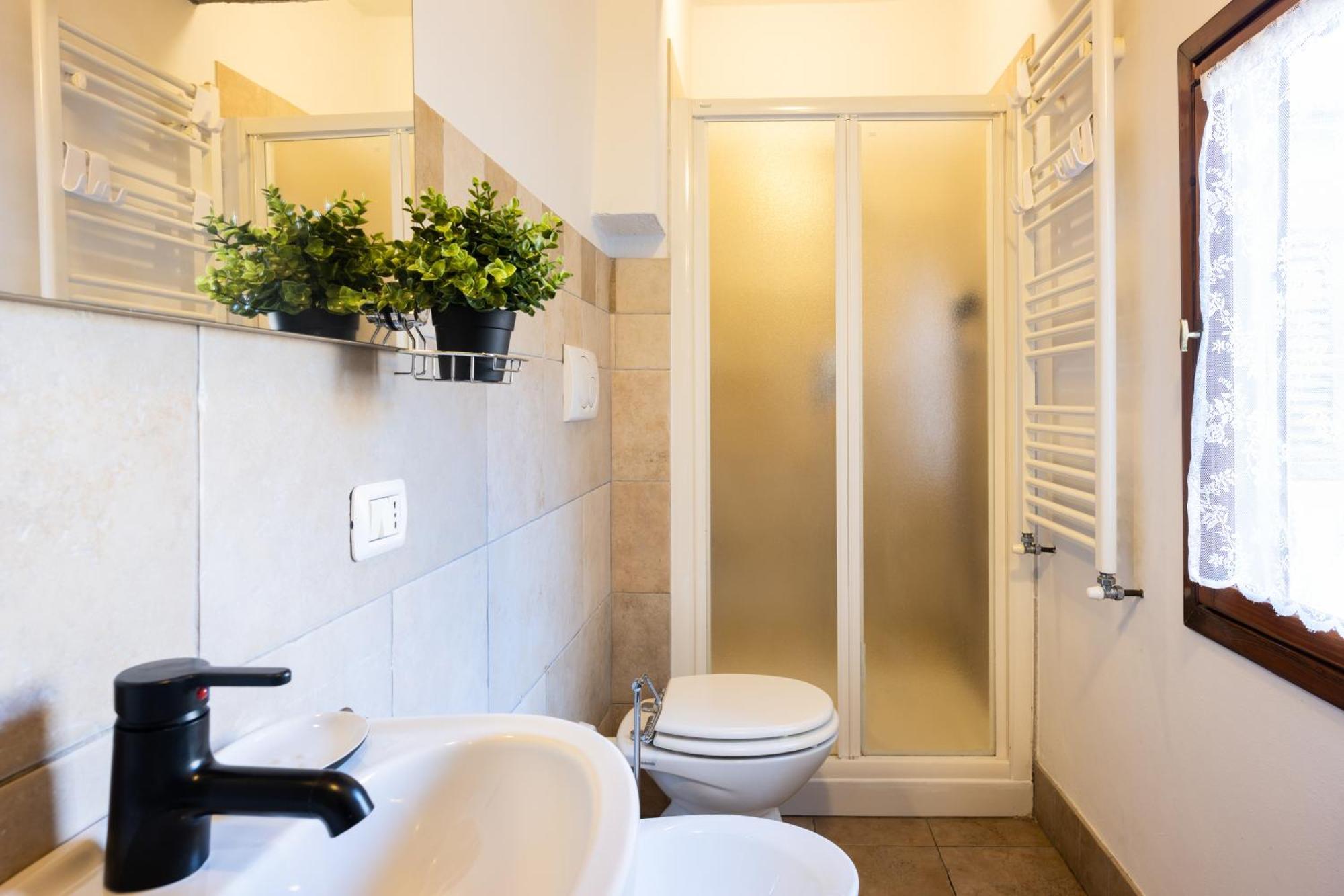Apartment Tipica Cozy House + Parking! Florence