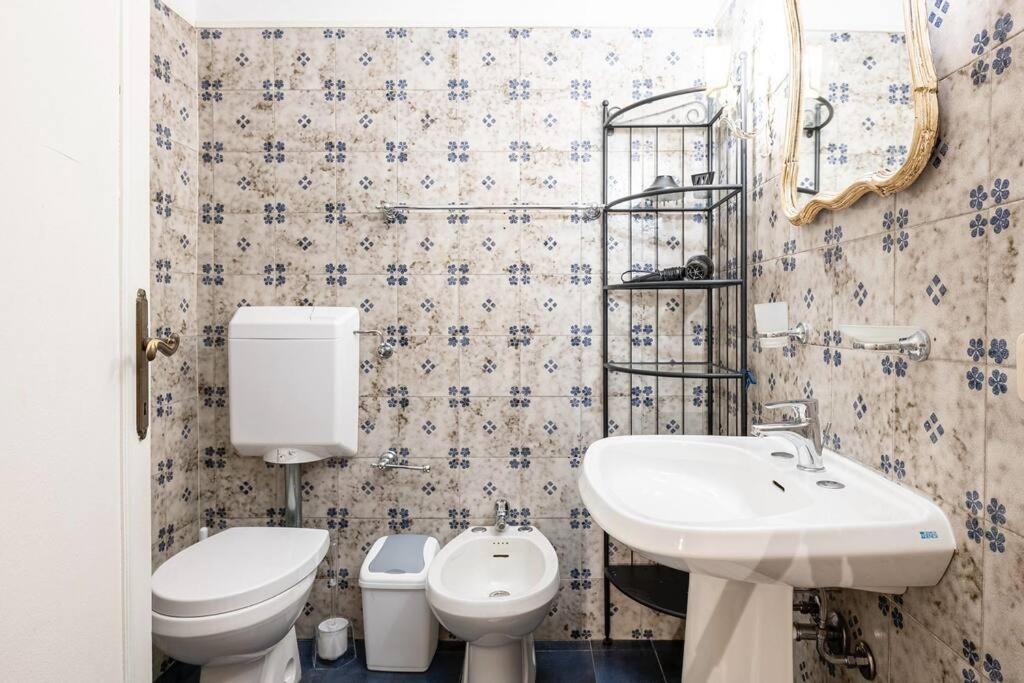 Historic Centre Elegant Apartment