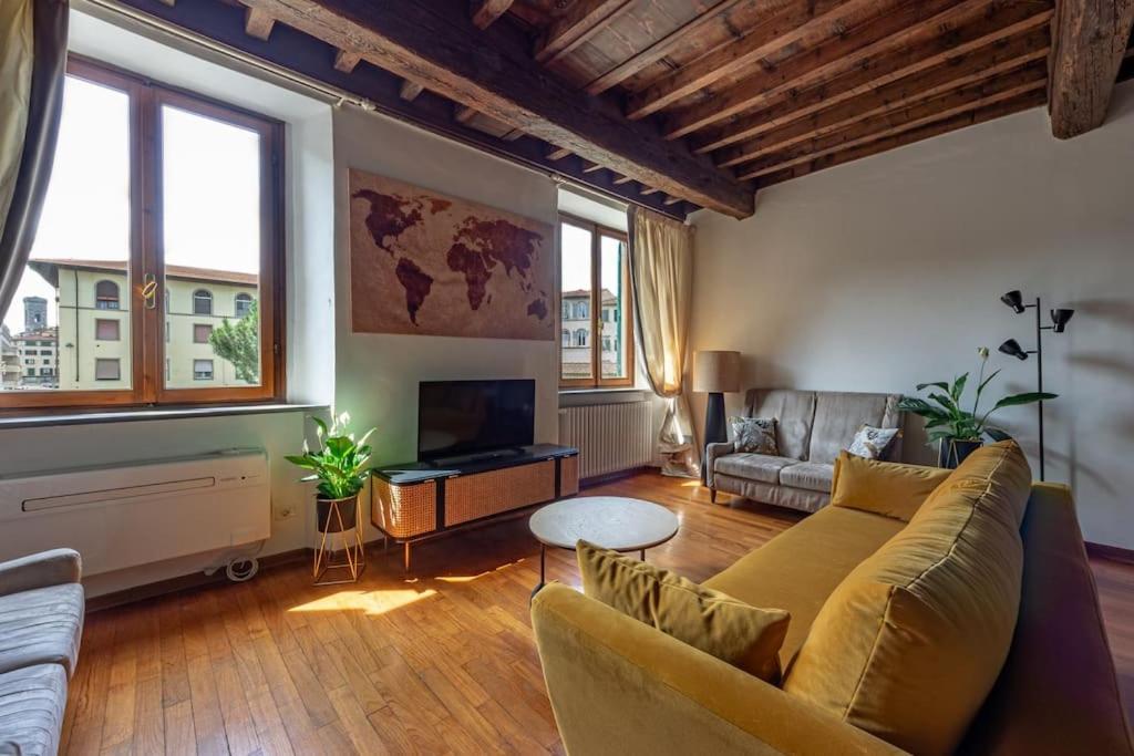 Ciompi Square-hosted By Sweetstay Firenze
