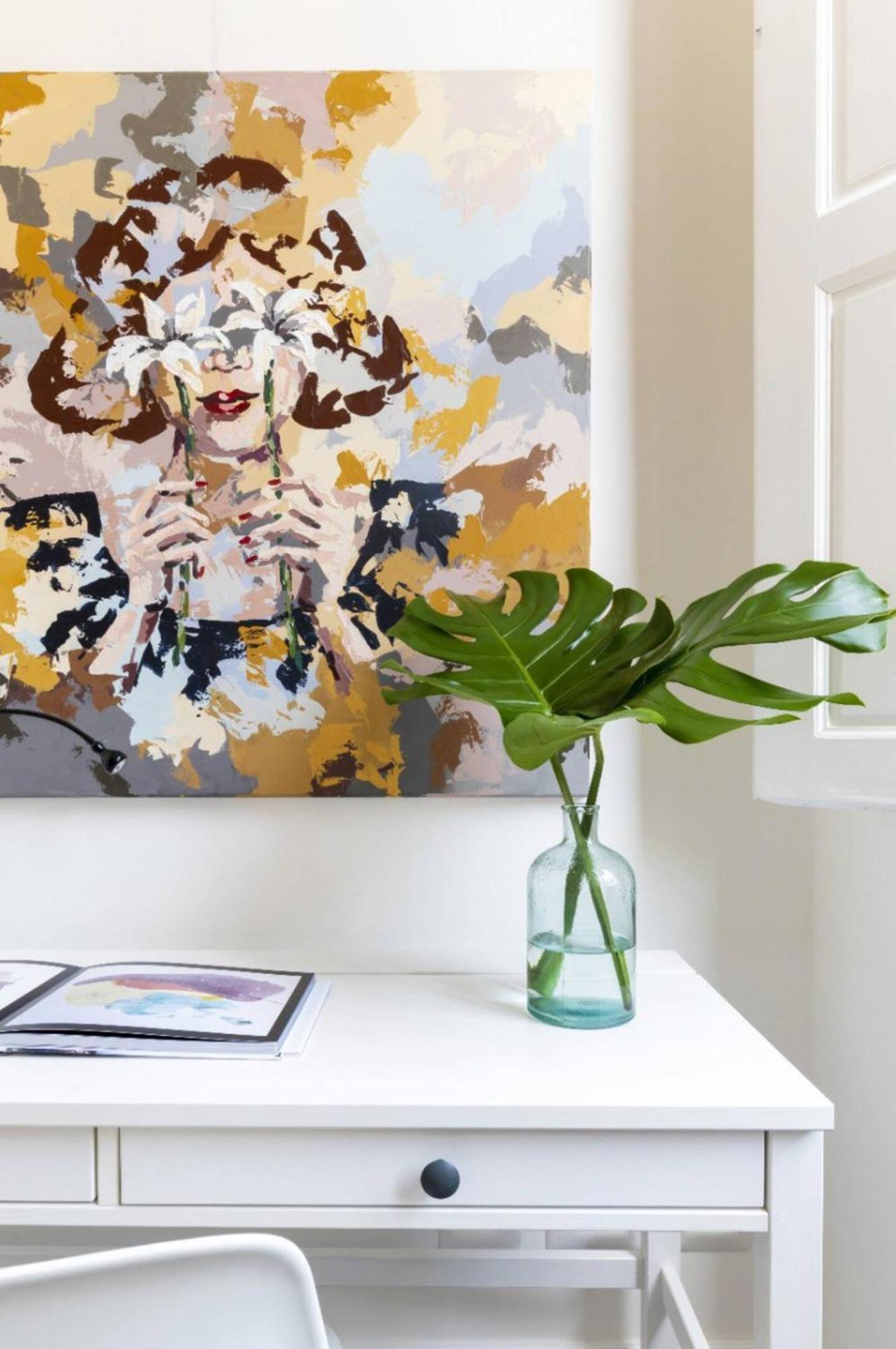 Modern Art - Art Pieces & Eclectic Deco Apartment Florence