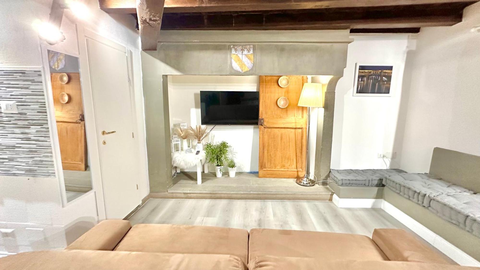Davanzati Boutique Apartment Florence