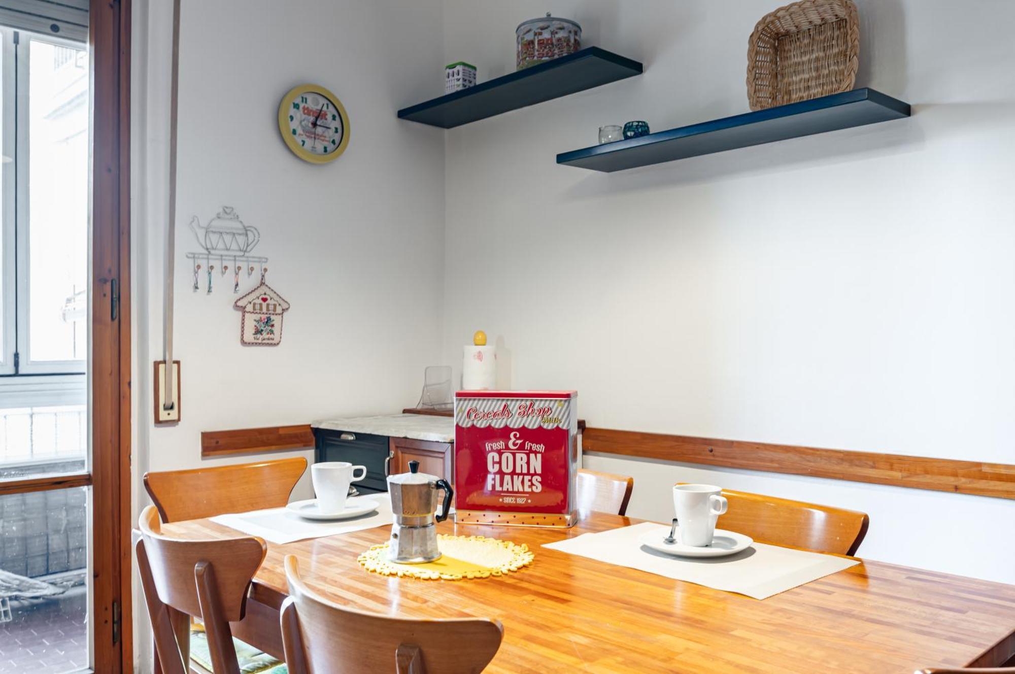 Visarno & Roomy Flat X6 With Parking Appartamento