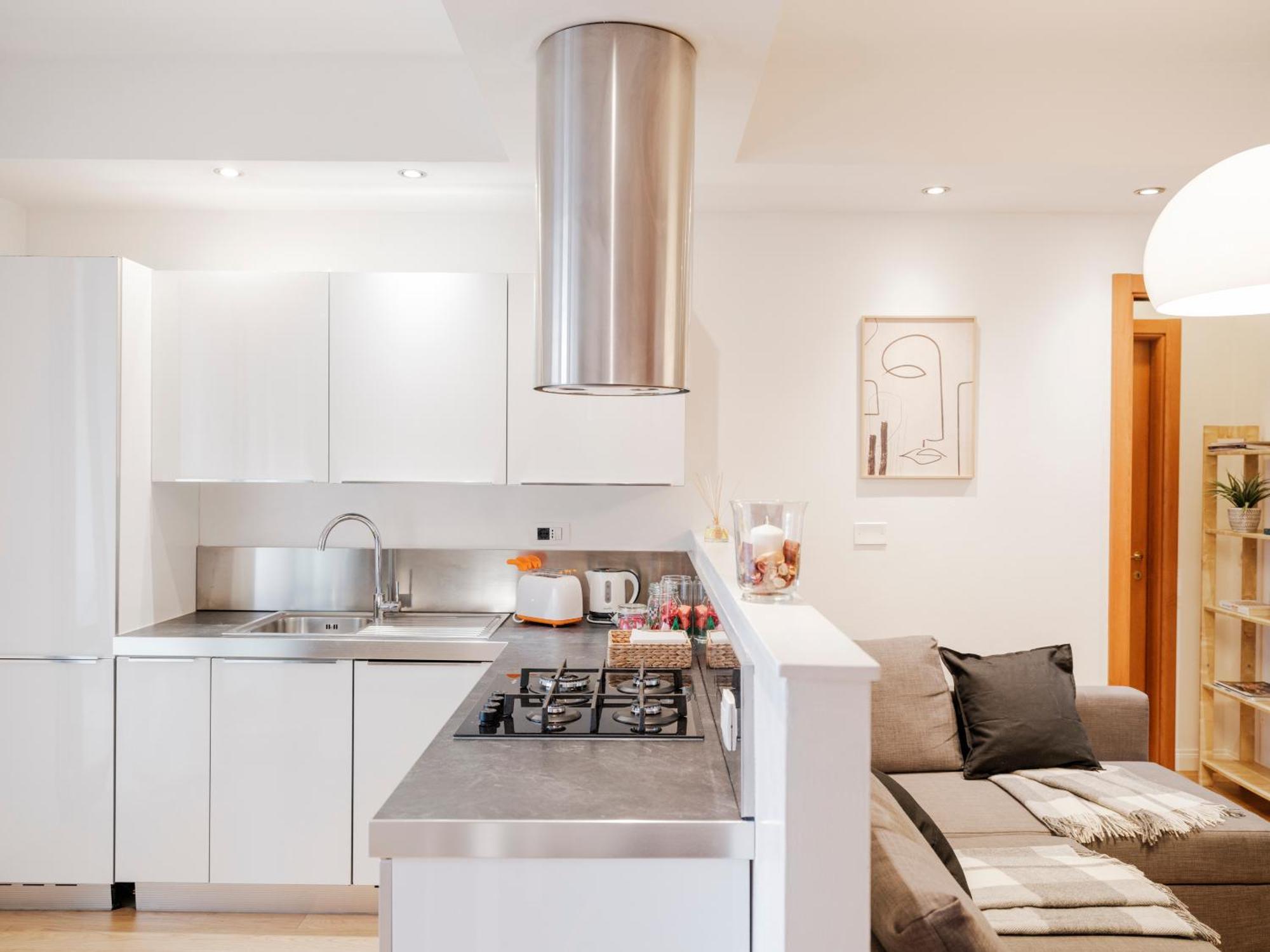 Casa Alessia - Romantic Urban Retreat With Terrace