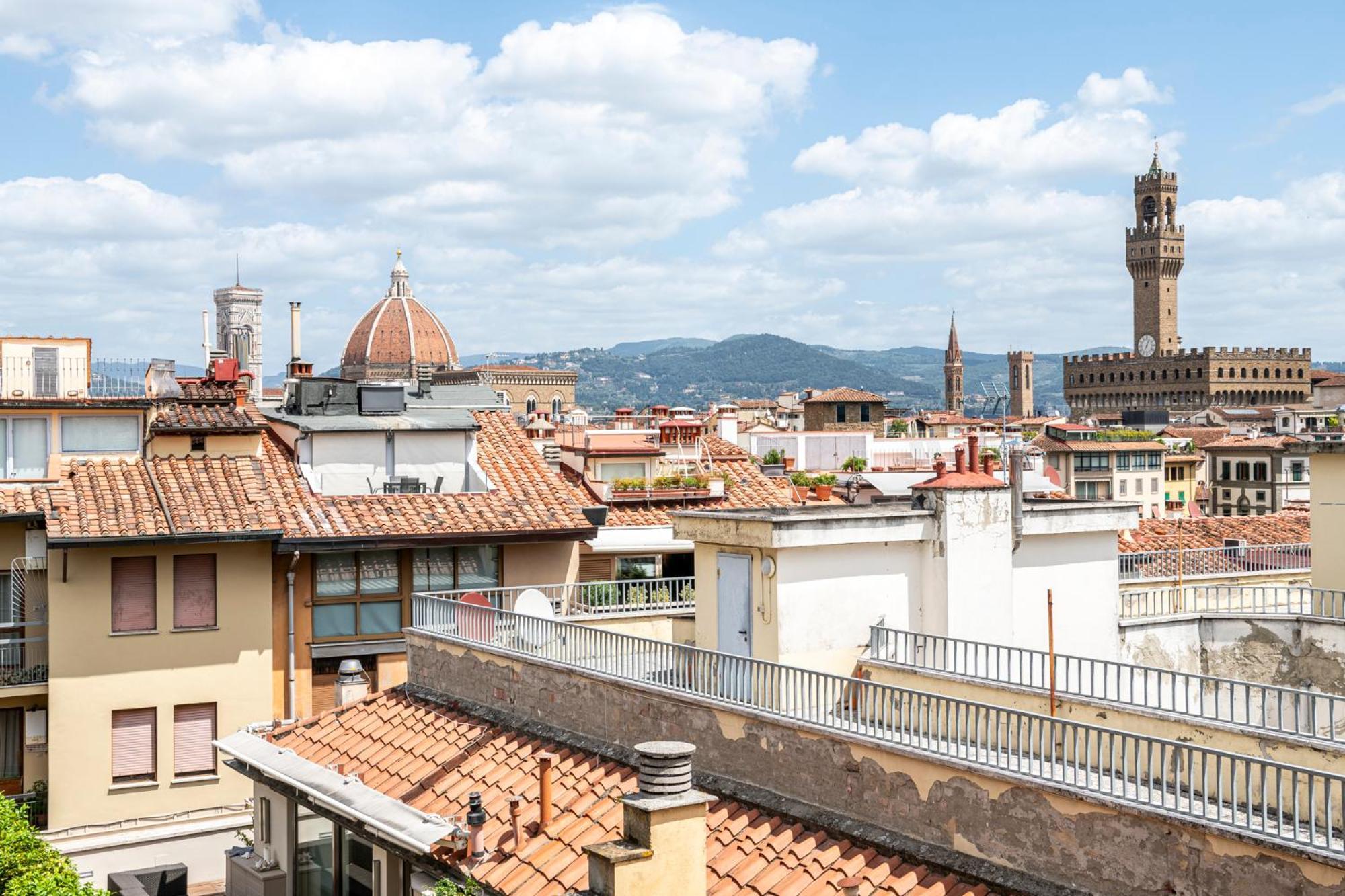Two Towers-ramaglianti & Belfredelli Apartment Florence