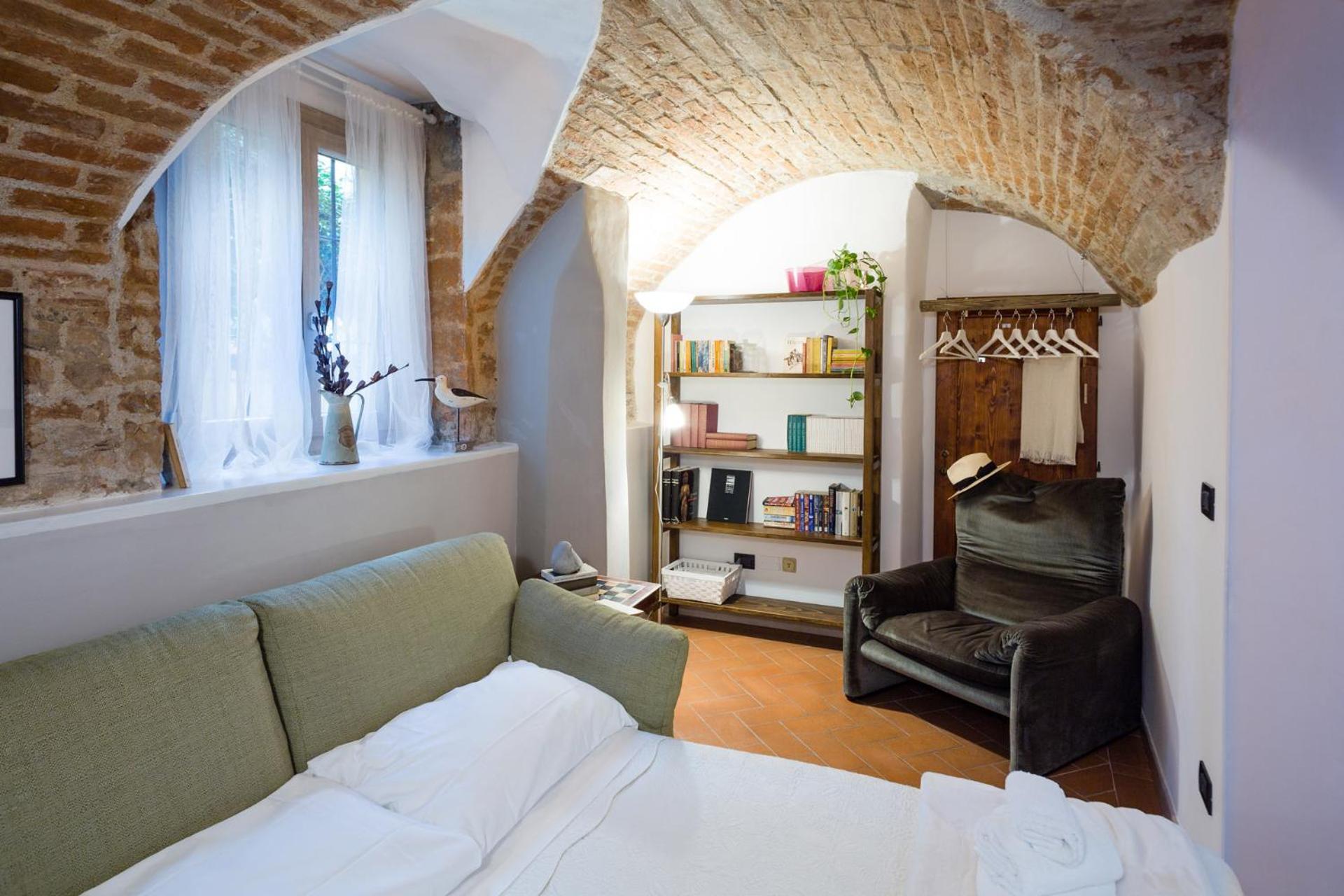 Apartment San Frediano Charming Florence