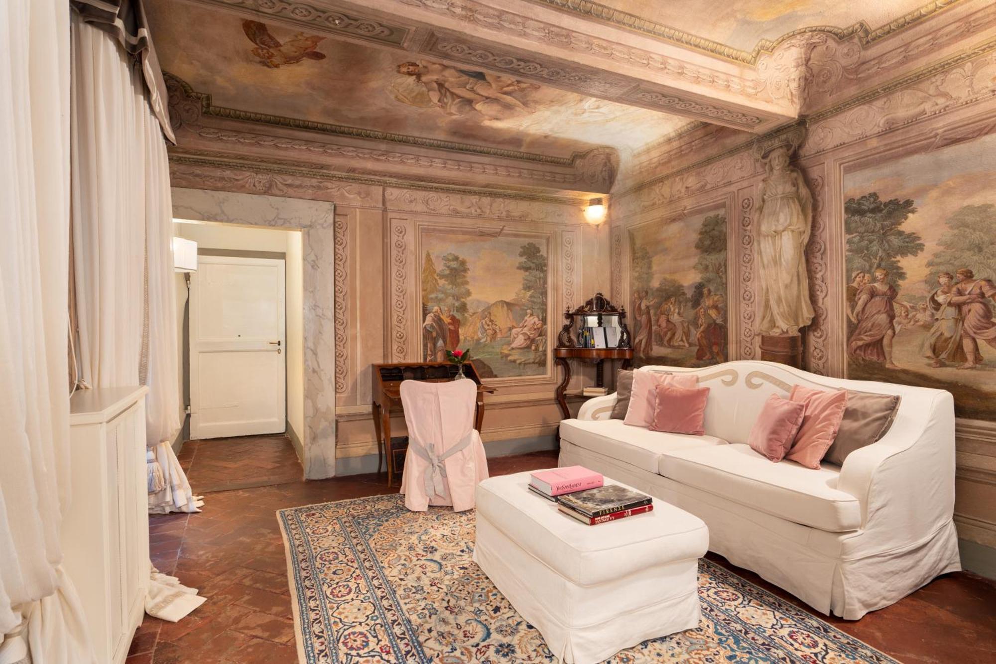 Bed & Breakfast Piazza Pitti Palace - Residenza D'Epoca 3*
