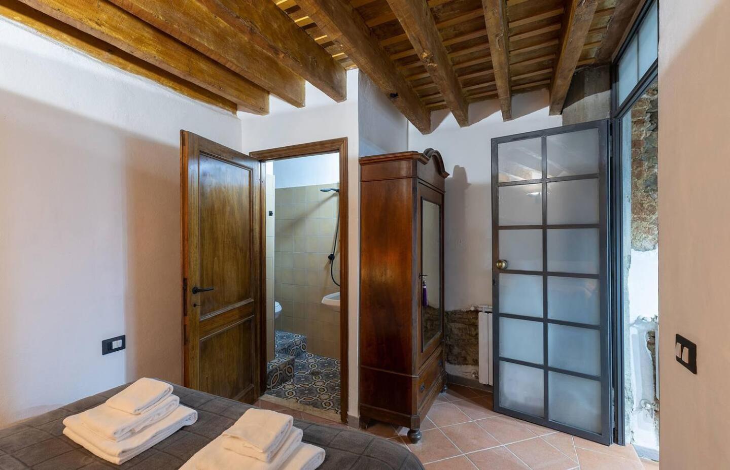 Apartment The Ancient Serragli Court Florence