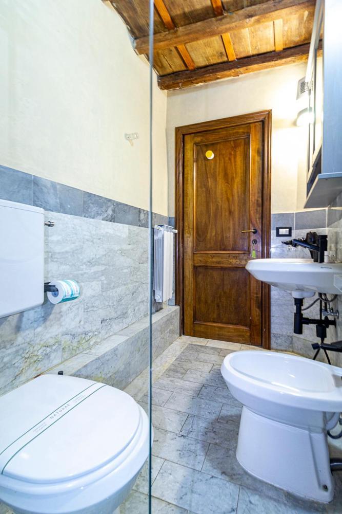 Apartment The Ancient Serragli Court