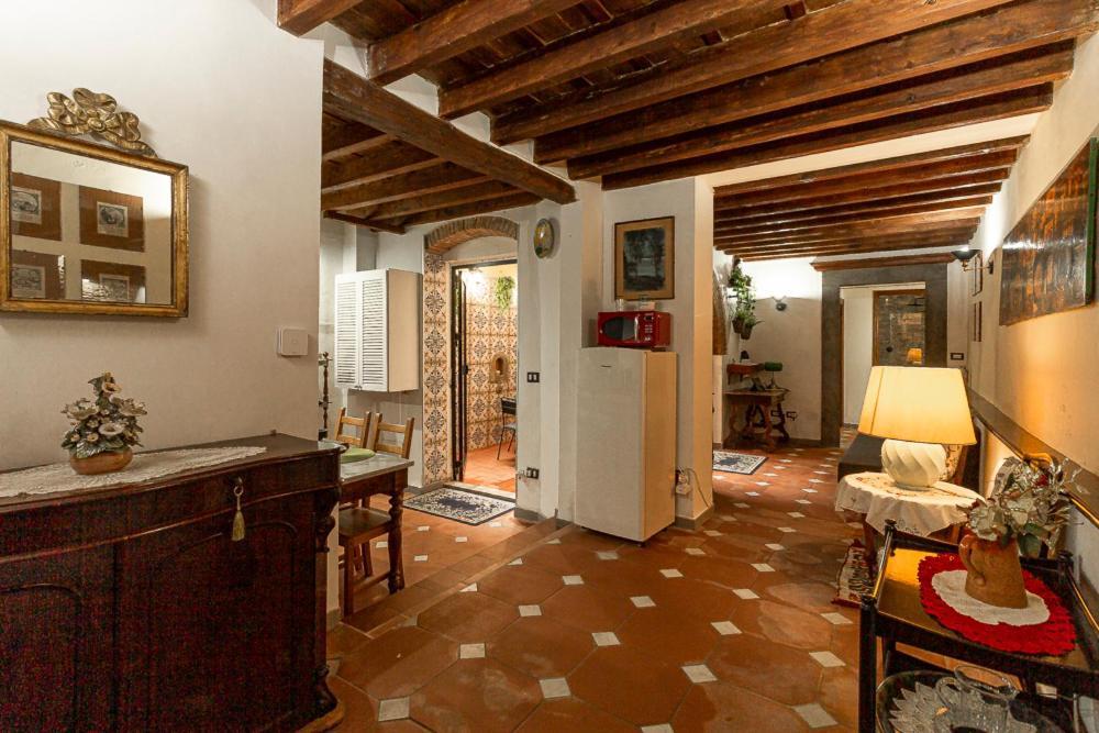 Apartment The Ancient Serragli Court *