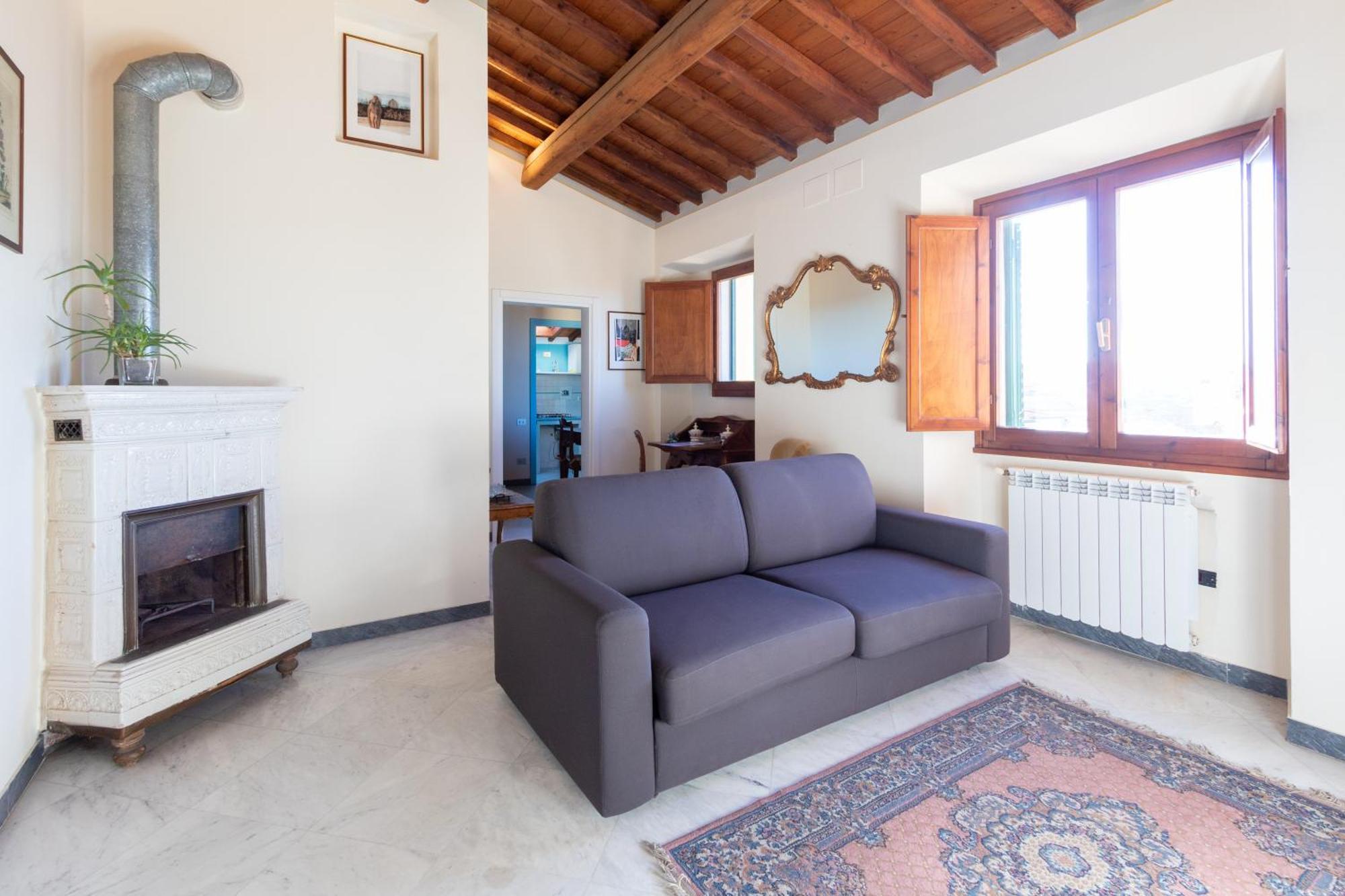Apartment Cavour 83 Florence