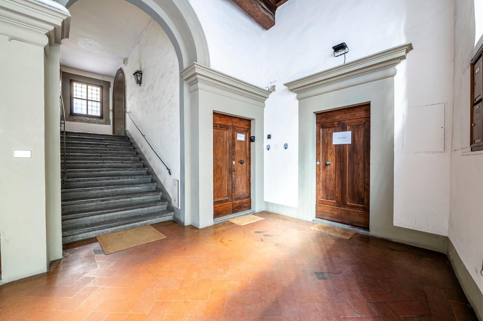 Ground Floor With Patio-ghibellina 65 Apartment Florence