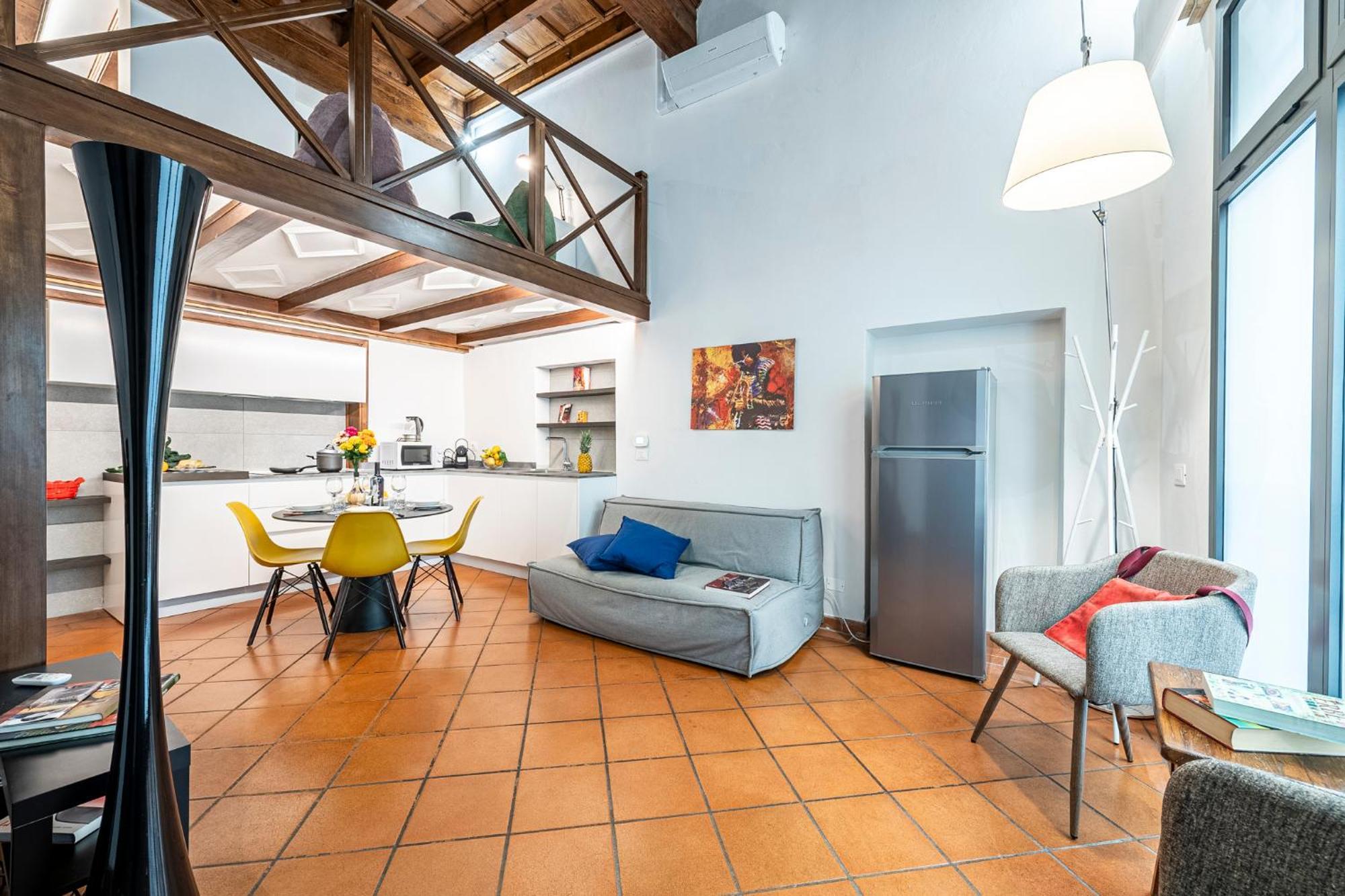 Ground Floor With Patio-ghibellina 65 Apartment *