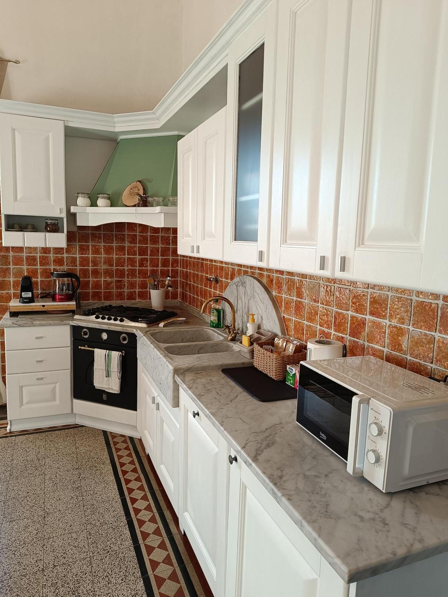 Castle 2 Bedrooms, 2 Bathrooms Apartment Florence