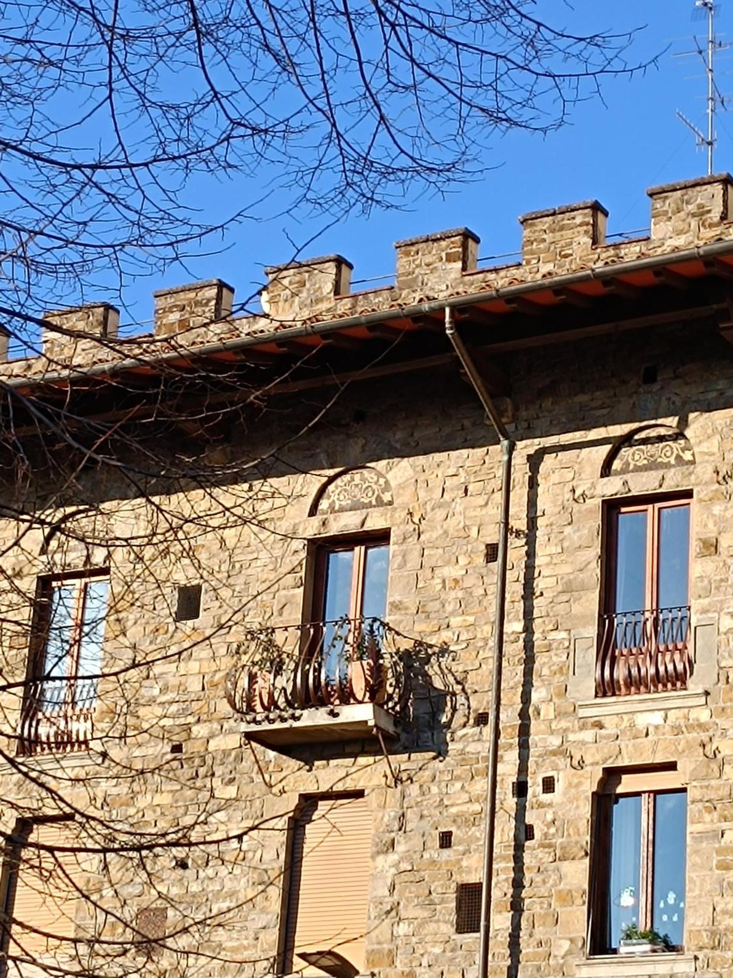 Castle 2 Bedrooms, 2 Bathrooms Apartment *