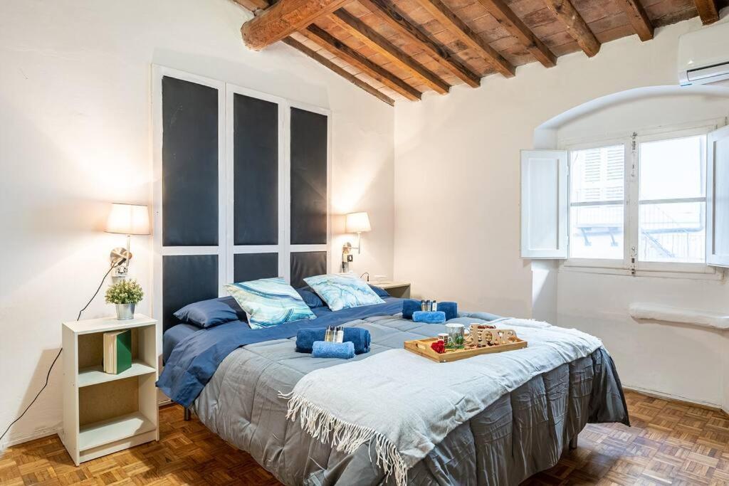 Apartment Minutes From Ponte Vecchio Old Town
