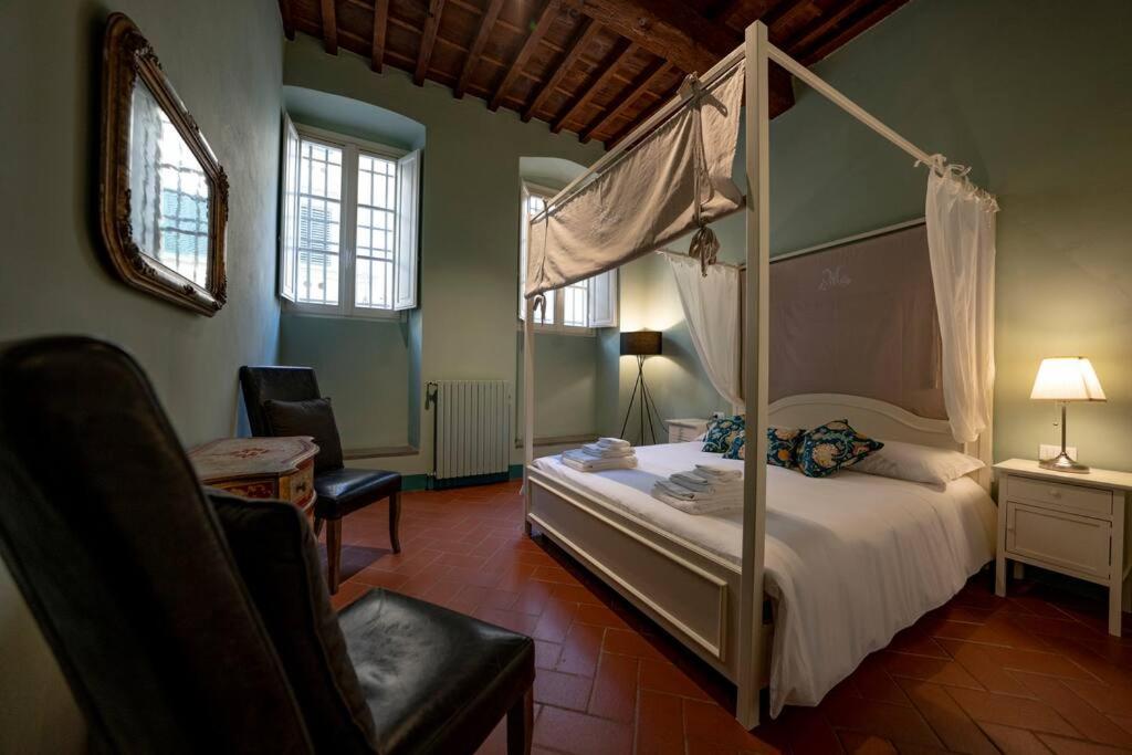 Raffinato Trilocale San Frediano * Florence