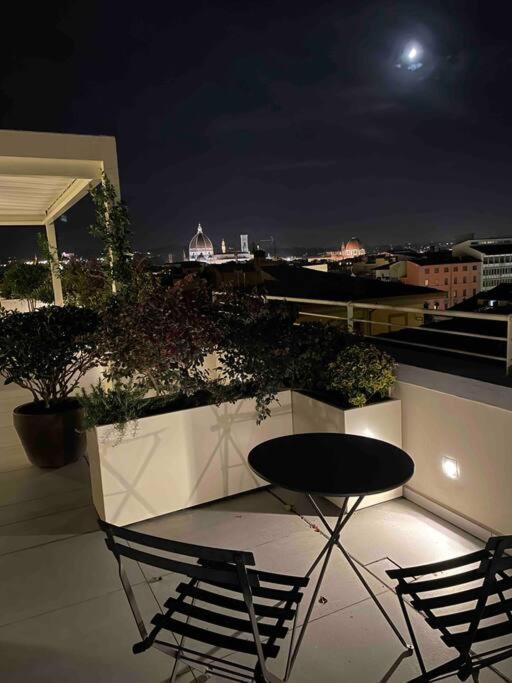 Caterina De' Medici Luxury Attic With Terrace And Parking Apartment *