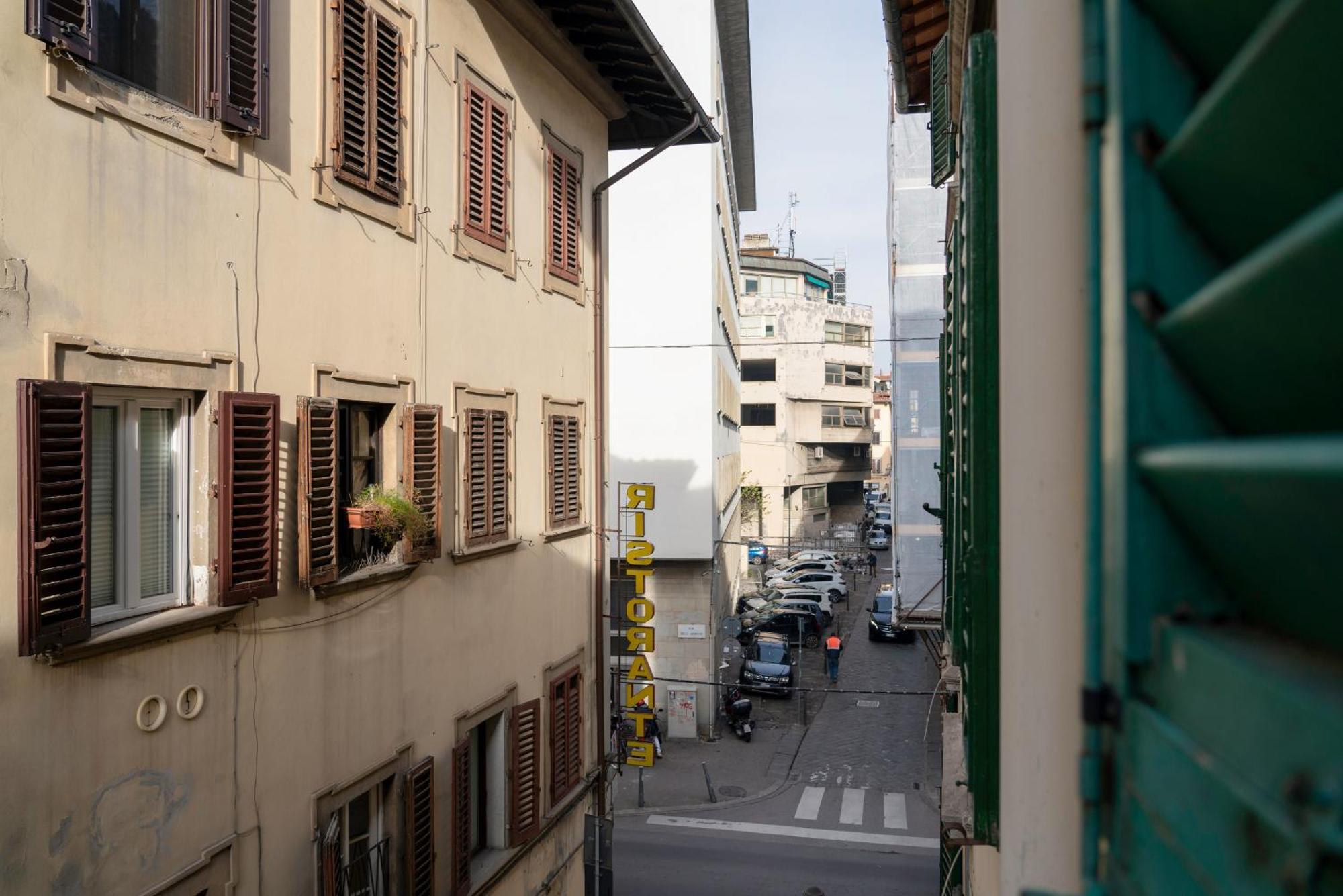 Appartamento Centro Storico Pepi 22 *