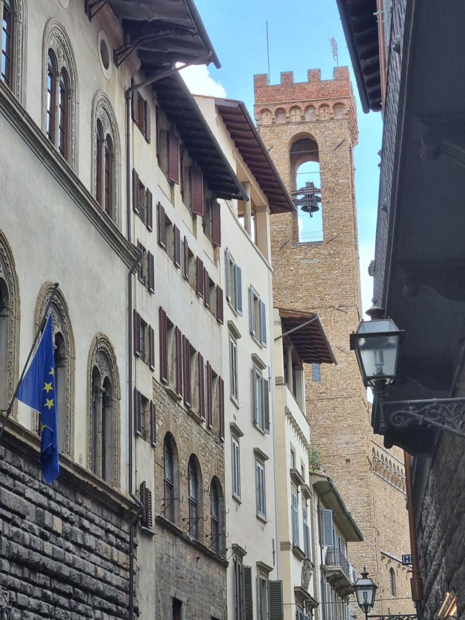 La Sede Dell'arte Monolocale E In Torre Medievale Vicino A Duomo E Piazza Signoria Firenze