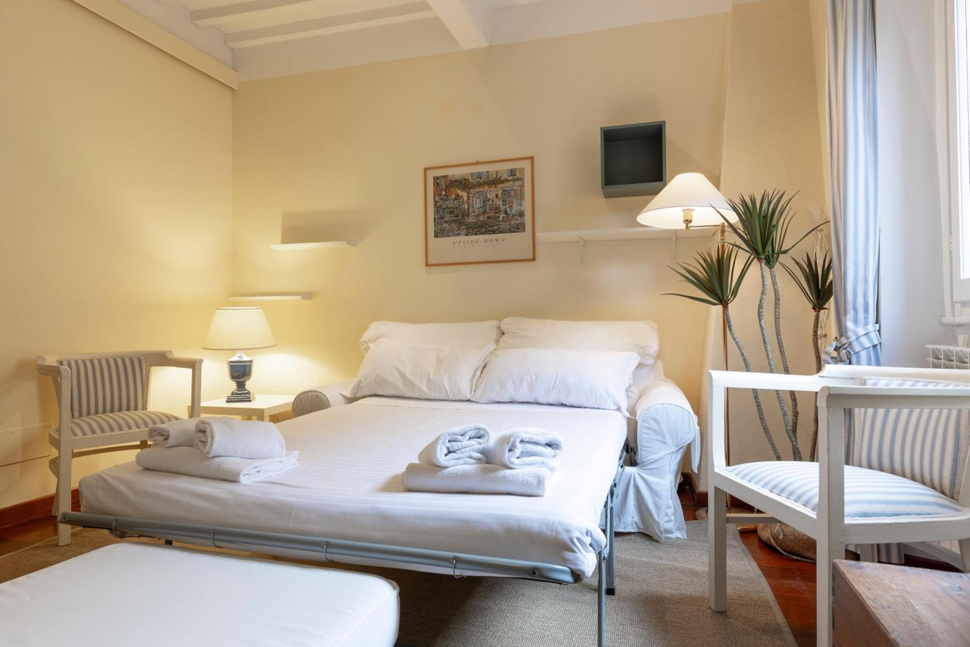 Sweet San Frediano Apartment