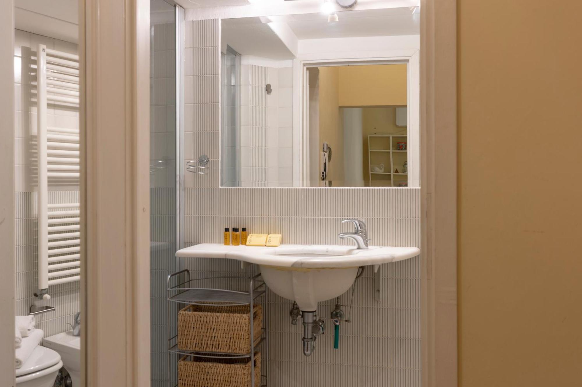 Apartment Sweet San Frediano Florence