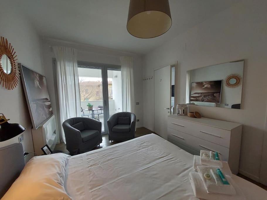 Apartment San Donato With Parking